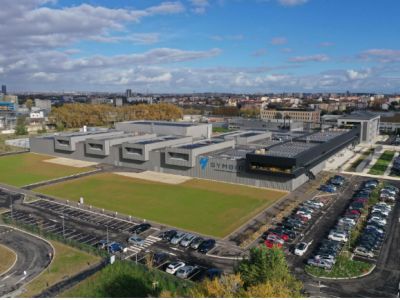 Stellantis合资企业Symbio启动欧洲最大氢燃料电池基地