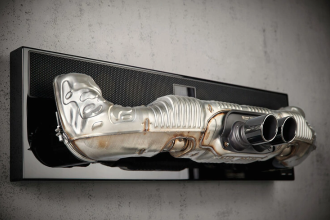 保时捷设计发布新款 911 条形音箱：跑车排气管设计，约 65000 元